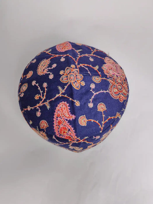 dark blue cap for gents in sozni embroidery on top side 