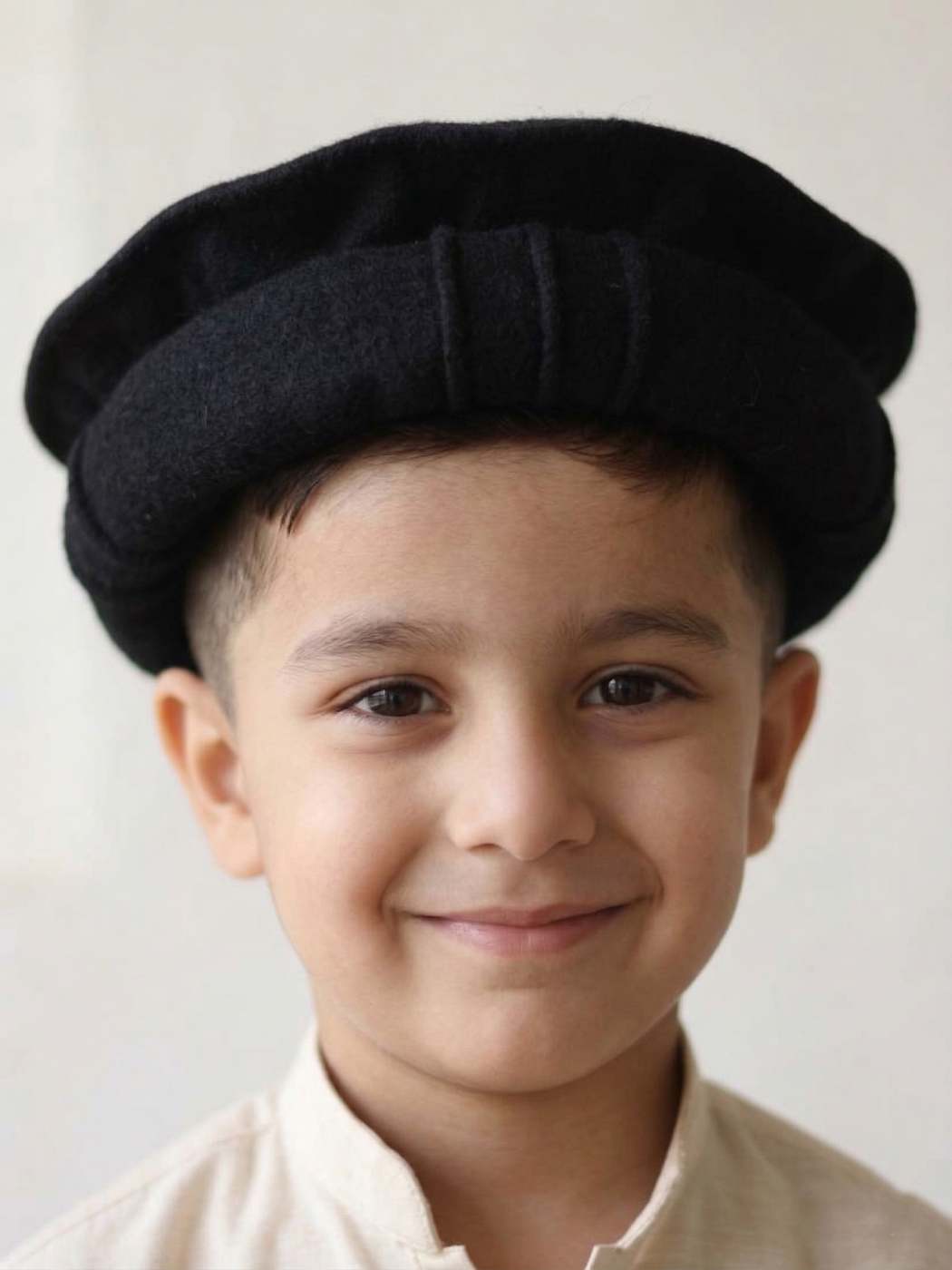 Pakol black cap