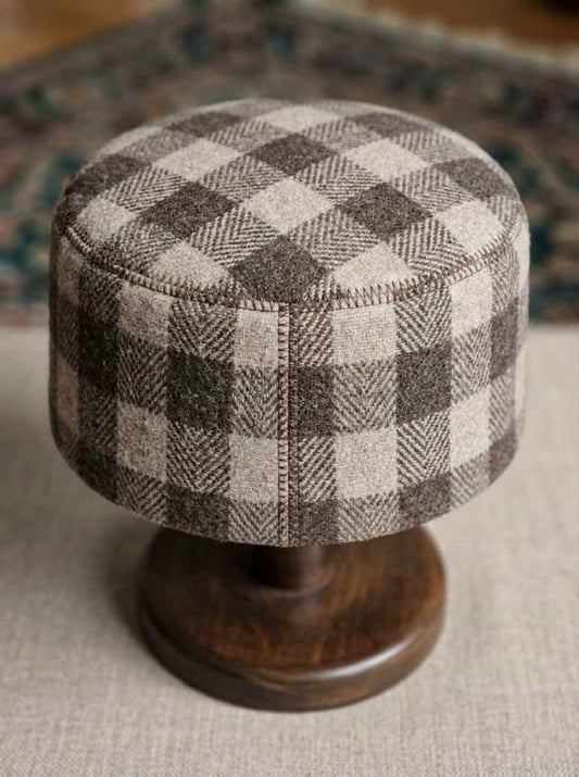 Round cap in check pattern made in handloom tweed 