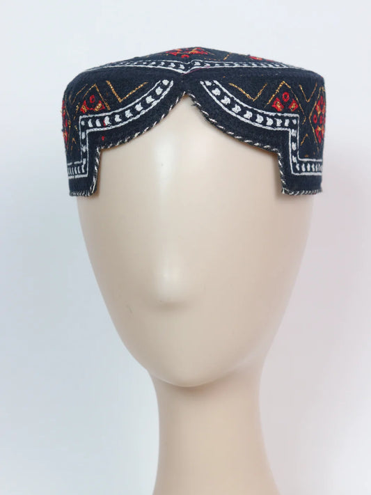 Traditional Sindhi Cap | Topi With Embroidery Safeer