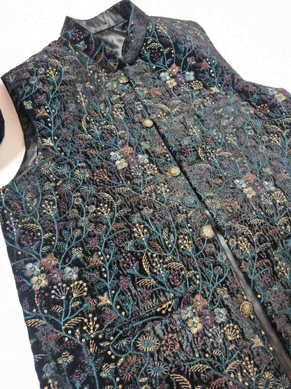 waist coat with sozni embroidery
