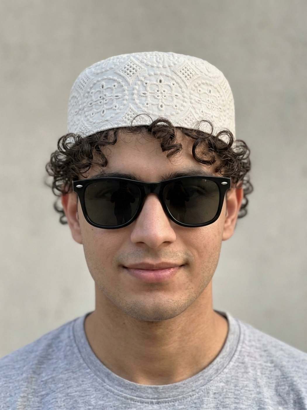 Owaisi White Cotton Cap for Summer in Hakooba Embroidery | Foldable and Lightweight