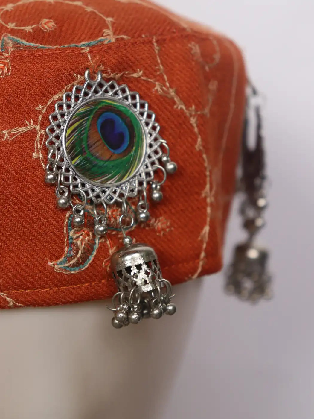 Kashmiri Noor Women Bridal Sozni Cap With Jewlery In Kasaba Style