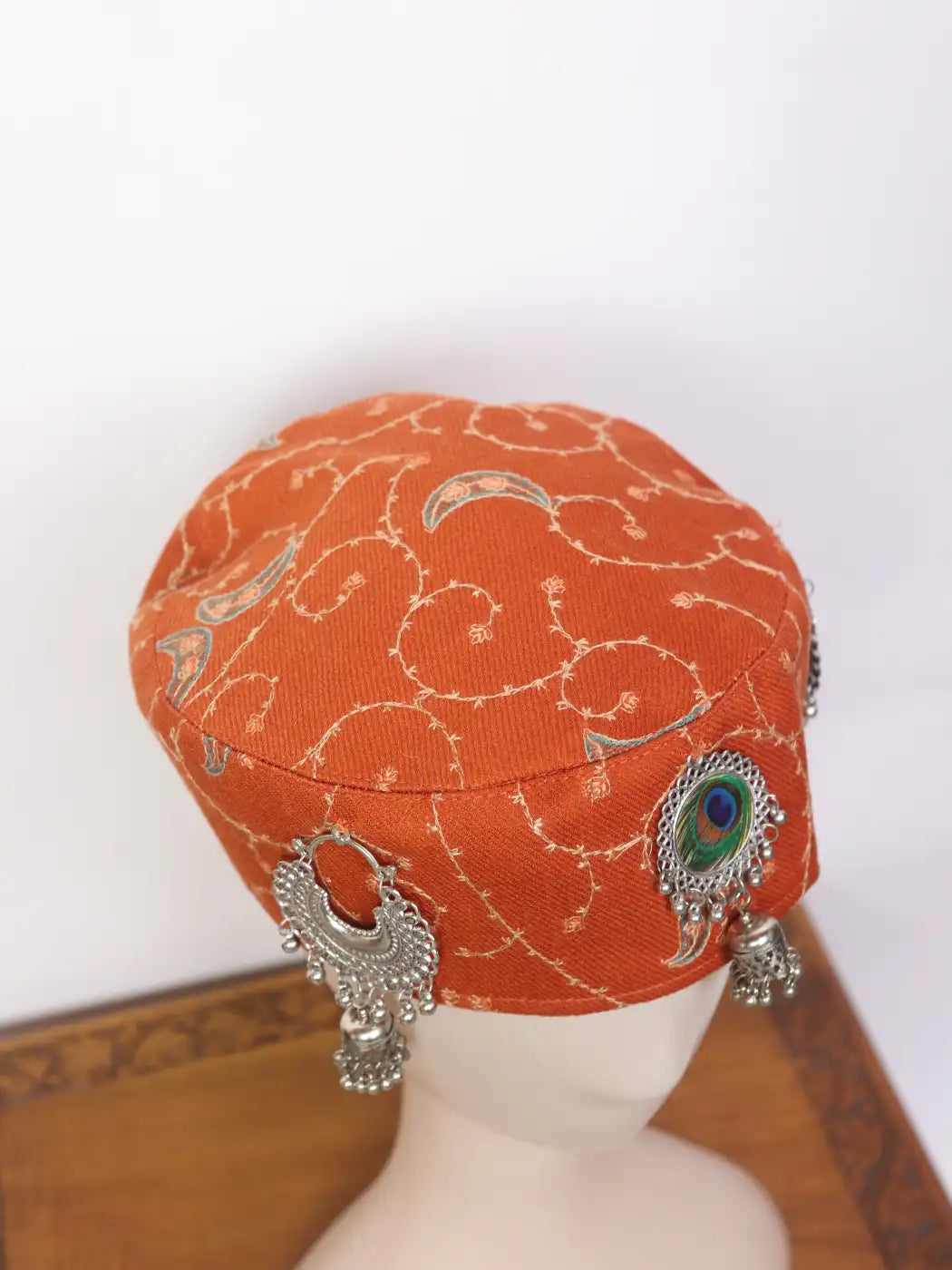 Kashmiri Noor Women Bridal Sozni Cap With Jewlery In Kasaba Style