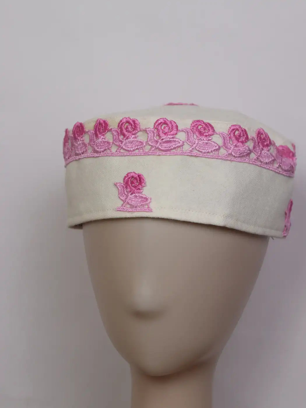 Sehrish Cap For Women With Pretty Pink Lace